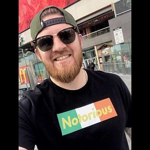 Meet your Posher, Adam